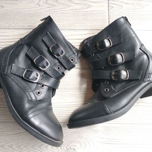 Charlotte Russe Moto Boots Women’s Combat Buckle Boots Black SZ 6